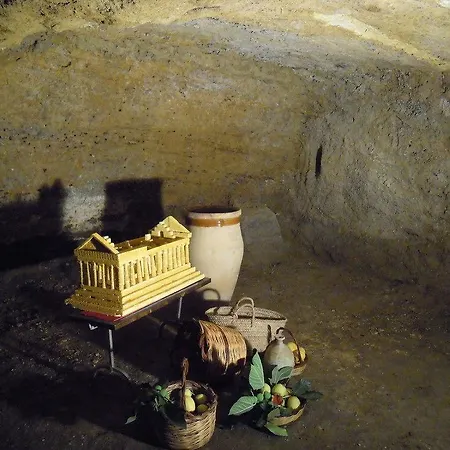 Bed & Breakfast La Grotta Greca