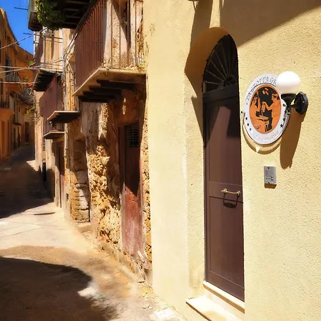 Bed & Breakfast La Grotta Greca